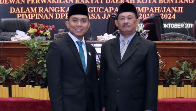 Ketua DPRD Bontang, Andi Faizal Hasdam (kiri) bersama Sekretaris DPRD Bontang, Lukman (Foto: dok Sekretariat DPRD Bontang)