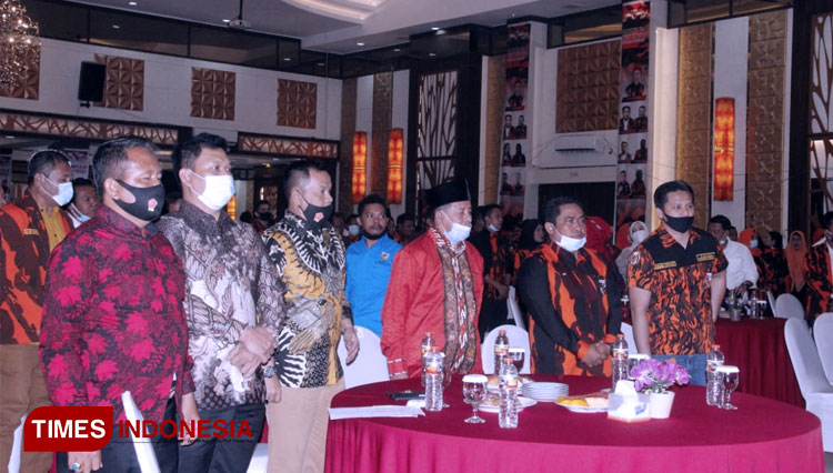 KH-Abdul-Gani-Kasuba-2.jpg