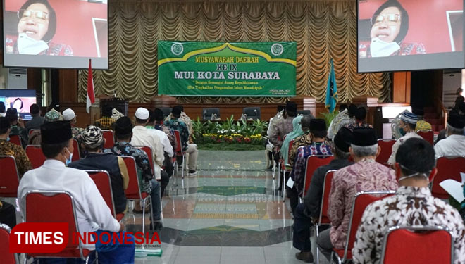 Wali Kota Surabaya Tri Rismaharini membuka Musda ke IX MUI. (FOTO: Humas Pemkot Surabaya for TIMES Indonesia)