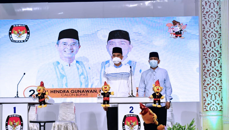 Paslon Nomor Urut 2, di Pilkada Musirawas 2020, H Hendra Gunawan - H Mulyana ketika Mengikuti Gladi Bersih sebelum mengikuti Debat Publik. (Foto: Dok. Tim Pemenangan H2G - Mulyana)