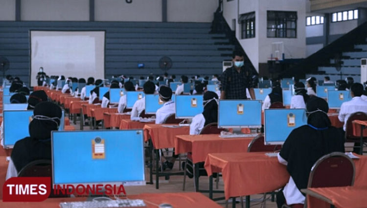 Tes Calon Pegawai Negeri Sipil (CPNS) di Surabaya. (FOTO: Dok. TIMES Indonesia)
