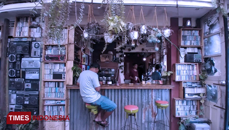 Every corner of the café is the best photo spot. (PHOTO: Muhammad Dhani Rahman/TIMES Indonesia)