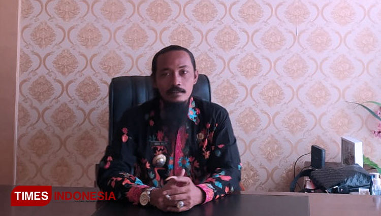 Kepala Desa Sekapuk Abdul Halim (Foto: Akmal/TIMES Indonesia)
