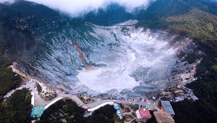 The Legend Of Tangkuban Perahu