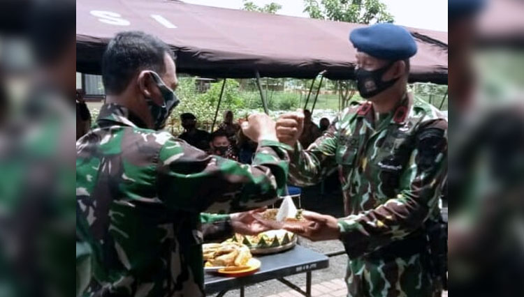 Tasyakuran HUT ke-75 Brimob, dihadiri anggota Koramil 03/Kroya, sebagai wujud sinergitas TNI-Polri. (Foto: Pendim Cilacap for TIMES Indonesia)