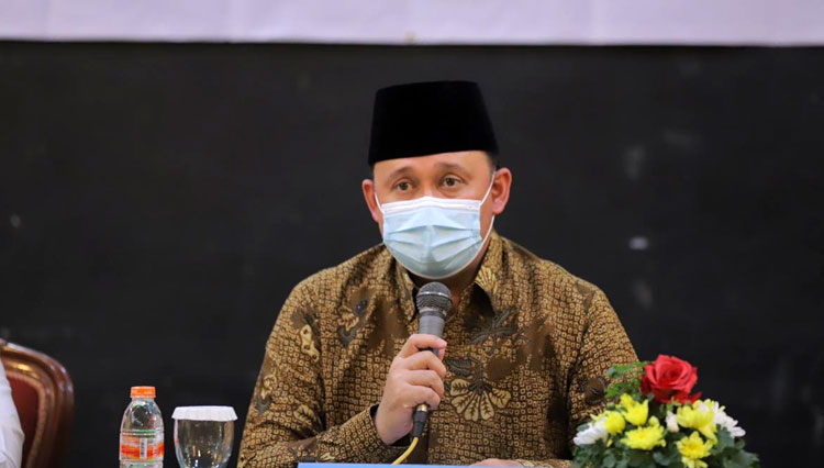 Wakil Wali Kota Administrasi Jakarta Timur, Hendra Hidayat menghadiri Musda ke-4 MUI Kota Jakarta Timur 2020, Sabtu (14/11). (Foto: Kominfotik Jakarta Timur) 