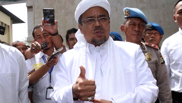 Pimpinan Front Pembela Islam (FPI) Rizieq Shihab. (FOTO: Tribunnews)