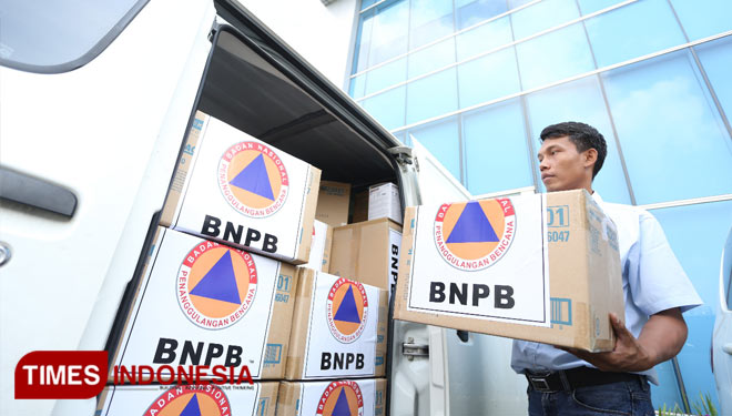 Bantuan masker BNPB. (FOTO: BNPB for TIMES Indonesia)