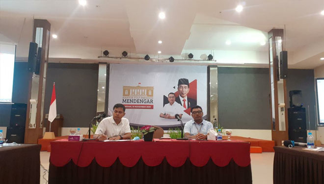 Tenaga Ahli Utama Kantor Staf Presiden (KSP) Donny Garhal Adian dalam acara KSP Mendengar di Medan (19/11/2020) (FOTO: Dokumentasi KSP)