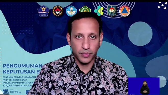 Mendikbud RI Nadiem Anwar Makarim saat melakukan konferensi pers secara virtual pada Jumat (20/11/2020). (Foto: Tangkapan layar YouTube Kemendikbud) 