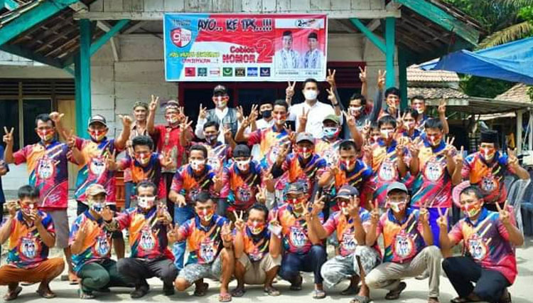 Calon Bupati Petahana Nomor urut 2, H Hendra Gunawan ketika melakukan kunjungan kampanye di Kecamatan Selangit dan STL Ulu Terawas Musi Rawas. (Foto: dok Tim Pemenangan H2G - Mulyana)