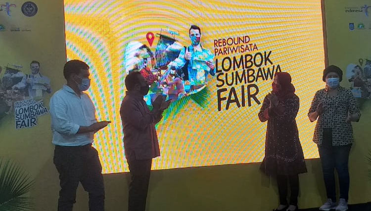 Suasana pembukaan kegiatan Rebound Lombok Sumbawa Fair 2020 di Kota Mataram.(FOTO: Anugrah Dany/TIMES Indonesia)