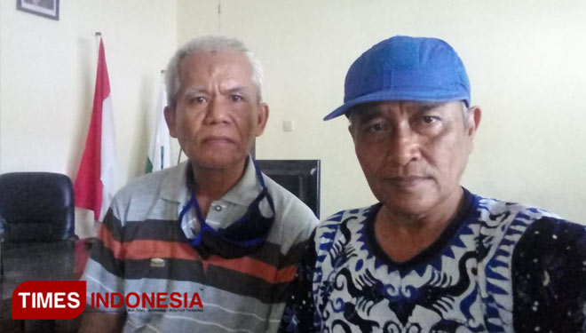 Ketua LSM Somasi, Suparmin SH (kiri) dan Ketua LSM GRUP, Ir Agus Setiyono (kanan) nyatakan perang melawan kampanye hitam dalam Pilbup Banyuwangi. (Foto : Dokumentasi TIMES Indonesia)