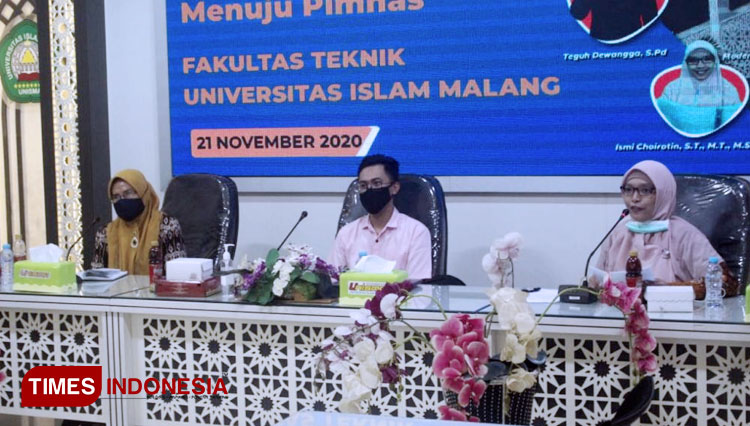 Sosialisasi PKM Fakultas Teknik UNISMA dengan narasumber drh. Nurul Humaidah, M. Kes. dan Teguh Dewangga, S.Pd. (FOTO: AJP TIMES Indonesia)
