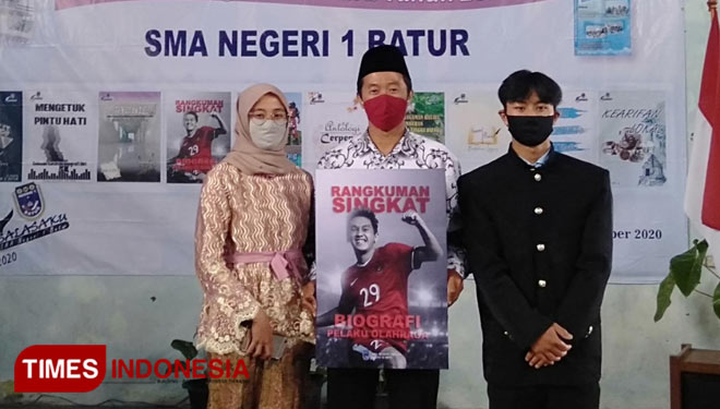 Launching buku SMA Negeri 1 Batur, Banjarnegara, dilakukan dengan sederhana dan protokol kesehatan Covid-19. (FOTO : Diskominfo for TIMES Indonesia)