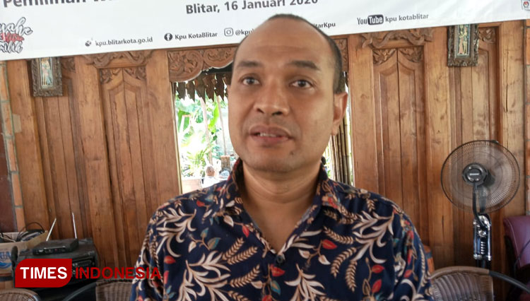 Ketua KPU Kota Blitar, Choirul Umam (Foto: Sholeh/TIMES Indonesia)