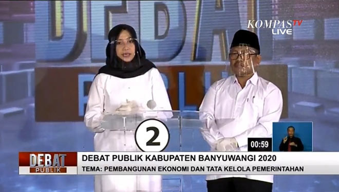 Ipuk Fiestiandani dan Sugirah saat tampil dalam debat di stasiun televisi KOMPAS TV. (FOTO: Tangkapan layar)