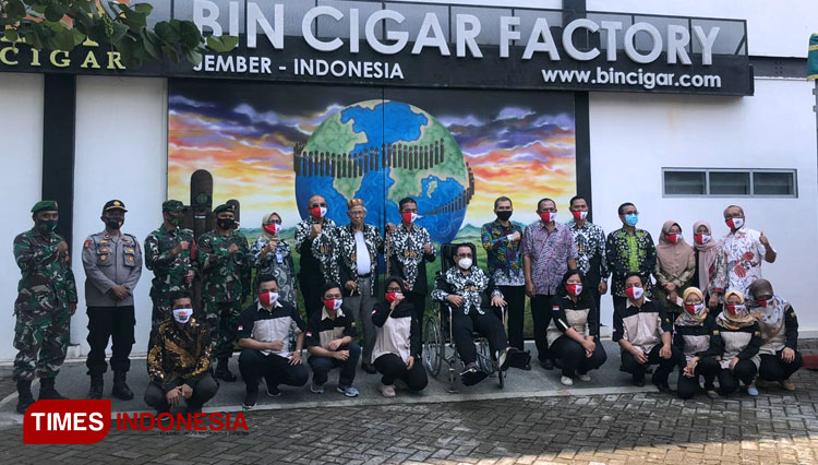 Karyawan BIN Cigar c