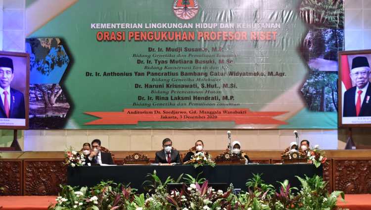 Prosesi Pengukuhan 5 Profesor b