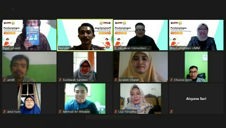 Pelatihan Menulis daring kerjasama UMM dan MPI Pimpinan Daerah Muhammadiyah Kabupaten Malang secara daring, Sabtu (5/12/2020) (FOTO: UMM Malang for TIMES Indonesia) 