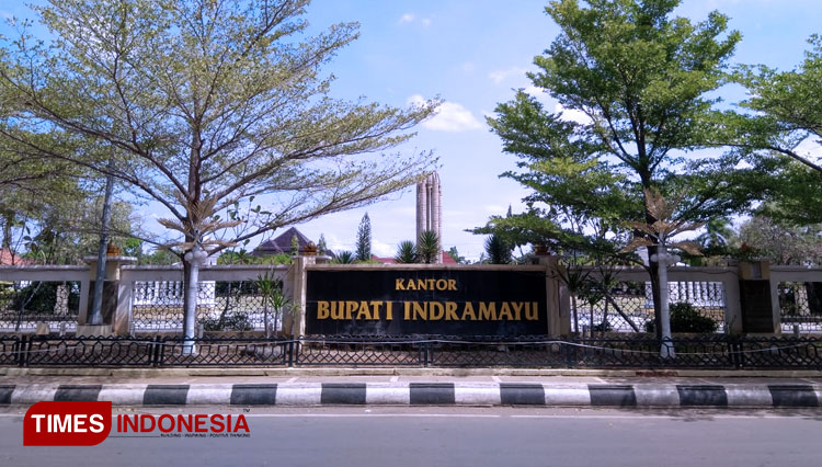 Surat Edaran Pemasangan Spanduk Ucapan Natal dan Tahun Baru di Indramayu Tuai Pro Kontra