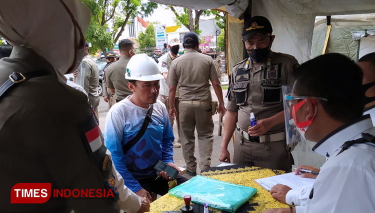 Puluhan Pengendara Di Indramayu Terjaring Operasi Gabungan Protokol ...