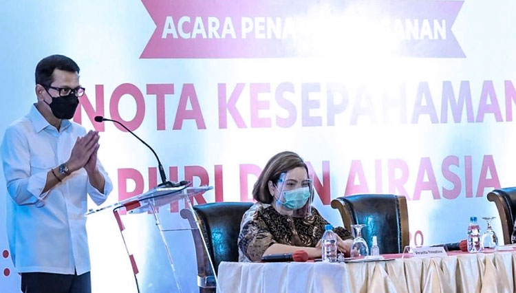 Menteri Pariwisata Menparekraf Wishnutama b
