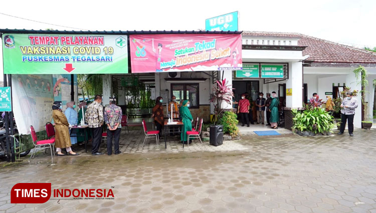 Bupati Anas a
