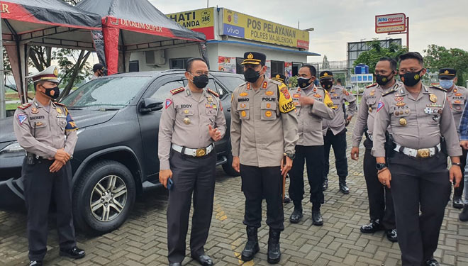 Direktorat Lalu Lintas (Ditlantas) Polda Jawa Barat melakukan pengecekan di pos pelayanan rest area KM 166 Cipali, Kabupaten, Majalengka. Foto: Humas Polres Majalengka for TIMES Indonesia