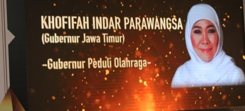 Khofifah.jpg