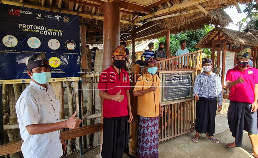 Mengabadikan Pesona Kearifan Lokal Desa Sasak Sade di Lombok Tengah