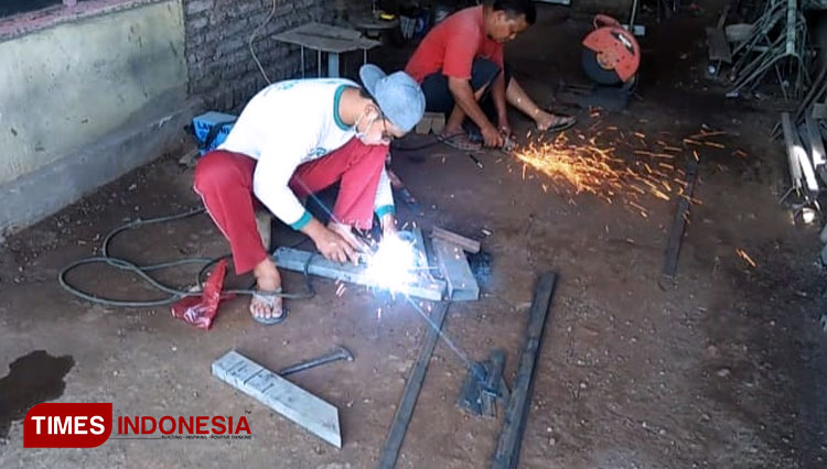 Dampak Zona Merah, Pengusaha Bengkel Las Listrik di Banyuwangi Kembali Sepi Orderan