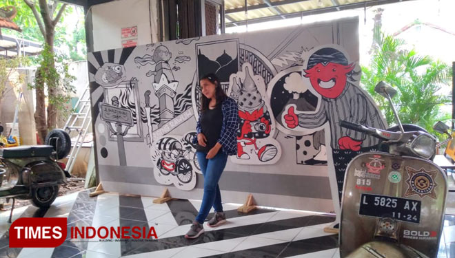 Suasana spot foto Rolag Kopi Prapanca Surabaya dengan suasana Jogja, Kamis (24/12/2020). (Foto: Khusnul Hasana)