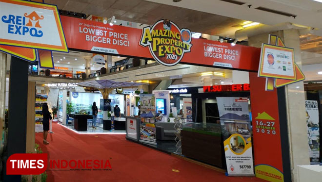 Stand-stand perumahan yang ditawarkan dalam Amazing Property Expo 2020 (Foto : Totok Hidayat/TIMES Indonesia)
