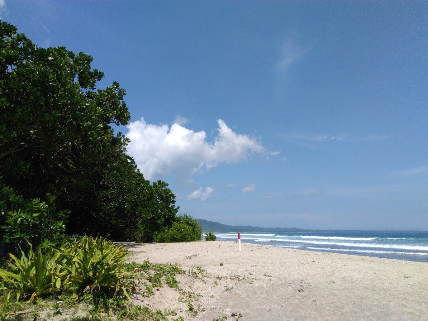 Pantai Tringgulasi