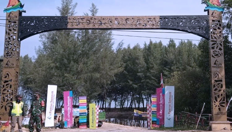 Pantai Semilir 2