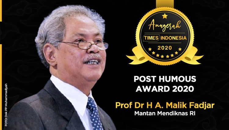 Prof Abdul Malik Fadjar dianugerahi Post Humous Award karena jasa beliau selama ini. (Grafis: Dena/TIMES Indonesia)