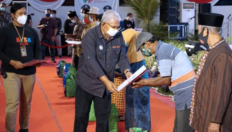 Kepala Dinas Sosial Jatim, Dr. Alwi, M.hum