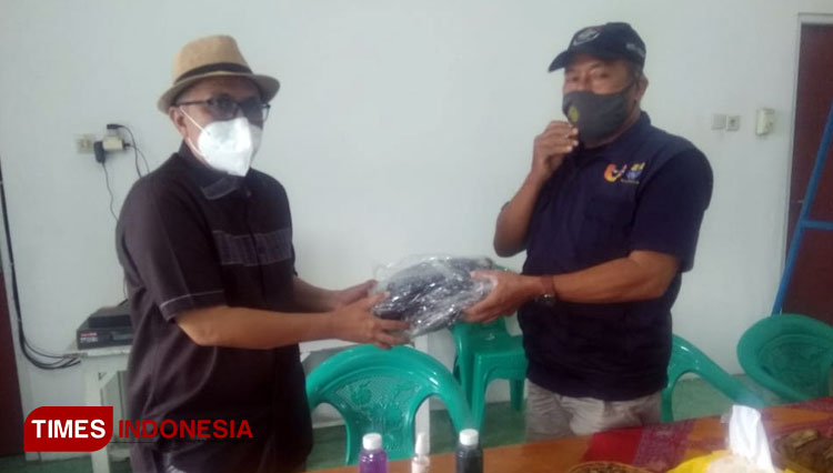 Gencar Perangi Covid-19, Anggota DPRD Jabar Ini Bantu Warga yang Isolasi Mandiri