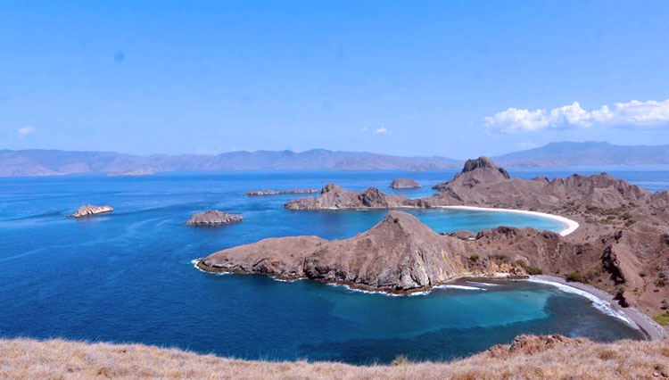 Kawasan-Labuan-Bajo-akan-difokuskan-pada-destinasi-wisata-alam-dan-budaya-2.jpg