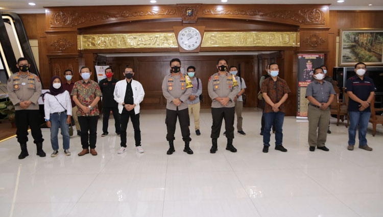 Kapolda Jawa Timur Irjen Pol Dr Nico Afinta bertemu jajaran Pimpinan Redaksi (Pimred) Media Online. (Foto: Humas Polda Jatim)