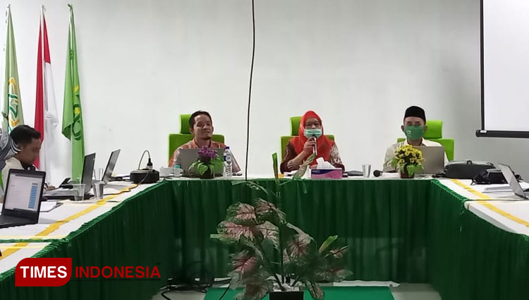 Rapat kordinasi mengawali tahun 2021 dalam rangka untuk mengupayakan jurnal FITK terakreditasi. (FOTO: Moh Bahri/TIMES Indonesia).