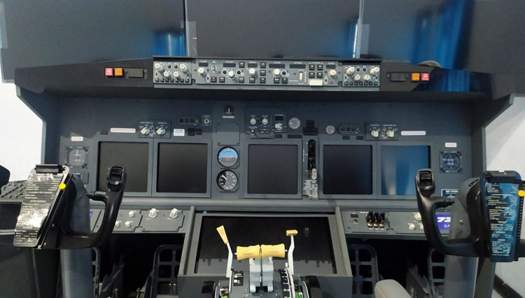 Laboratorium Simulator Boeing 737-800 NG-K SMK Penerbangan Cakra Nusantara. (Foto: SMK Penerbangan Cakra Nusantara)