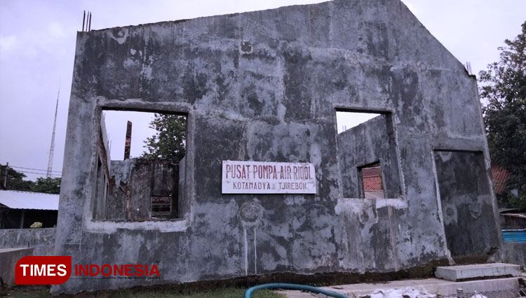 Bangunan yang tersisa mesin pompa Riol Ade Irma Suryani di Jalan Yos Sudarso, Kota Cirebon (Foto: Nurhidayat/TIMES Indonesia)