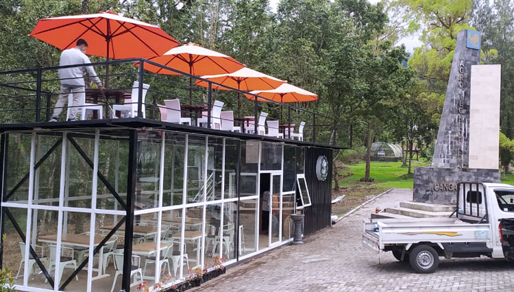 Cafe eduwisata yang dikembangkan BUA Universitas Brawijaya (UB) di kawasan wisata pemandian air panas Cangar, Kota Batu. (Foto: Kanal24 for TIMES Indonesia)
