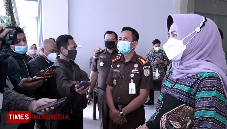 Wali Kota Batu, Dra Hj Dewanti Rumpoko MSi. (FOTO: Muhammad Dhani Rahman/TIMES Indonesia)