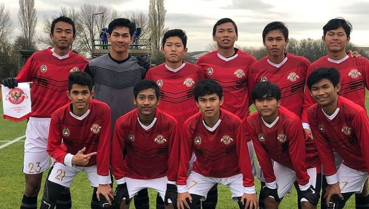 Para pemain Timnas Indonesia muda atau disingkat Garuda Select sedang ikut latihan bersama di Inggris (foto: Instagram/Garuda Select)