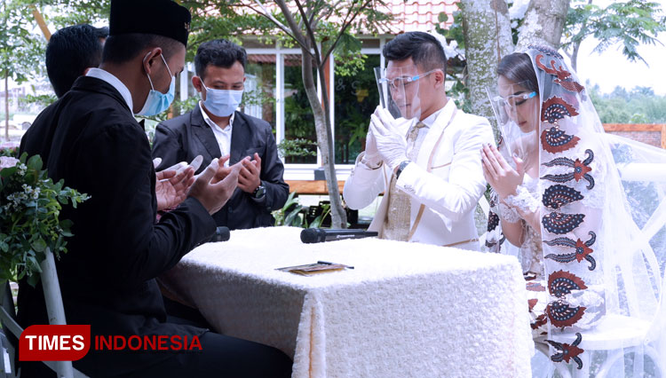 Simulasi resepsi pernikahan outdoor di areal persawahan NK Cafe Malang. (FOTO: Naufal Ardiansyah/TIMES Indonesia)