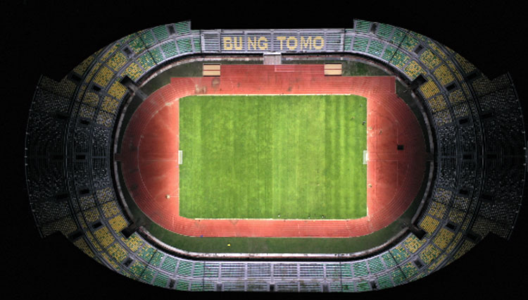 Lampu stadion GBT sudah setara dengan standar FIFA. (Foto: Humas Pemkot Surabaya for TIMES Indonesia)