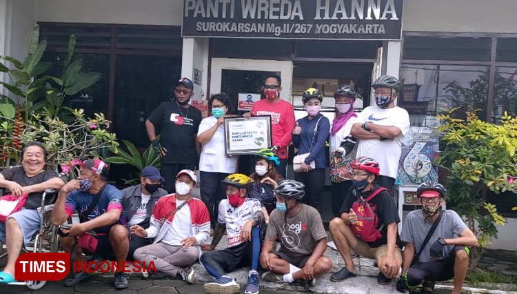 Komisaris Utama PT Tri Jaya Komunika b